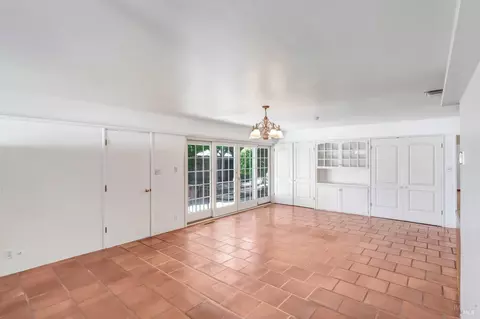 818 4th St E, Sonoma, CA 95476 photo 8
