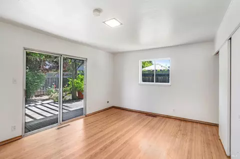 818 4th St E, Sonoma, CA 95476 photo 20