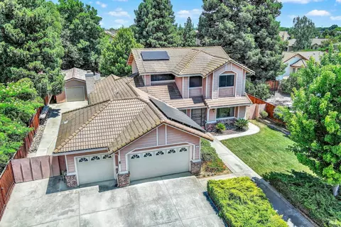 View/Area - 1007 Cobblestone Ct, Vacaville, CA 95687 photo 1 of 8