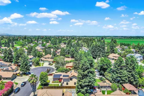 View/Area - 1007 Cobblestone Ct, Vacaville, CA 95687 photo 8 of 8