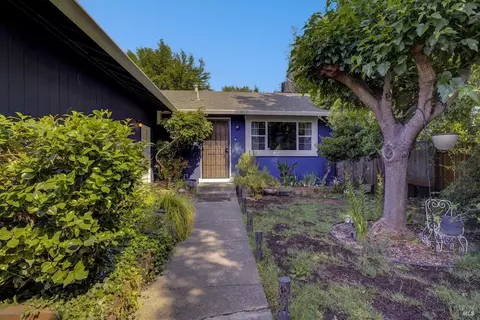 2439 Marilyn Ct, Santa Rosa, CA 95407