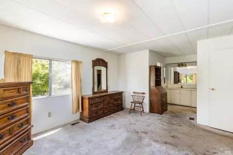 80 Hiatt Rd, Cloverdale, CA 95425 photo 16