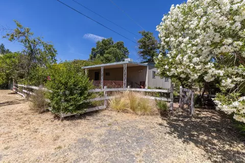 80 Hiatt Rd, Cloverdale, CA 95425 photo 2
