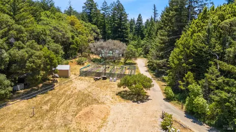 3745 128 Hwy, Philo, CA 95466 photo 17