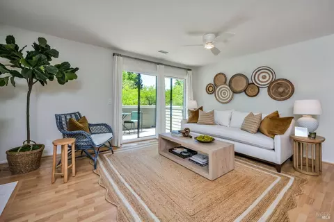 486 Bernice Ln, Sonoma, CA 95476