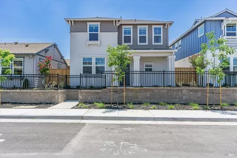 222 Manatee St, Suisun City, CA 94585