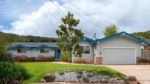 27 Briarwood Dr, San Rafael, CA 94901