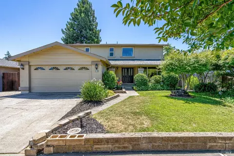 4183 Burgundy Way, Napa, CA 94558