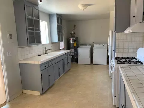 148 Leonard St, Vallejo, CA 94589 photo 6