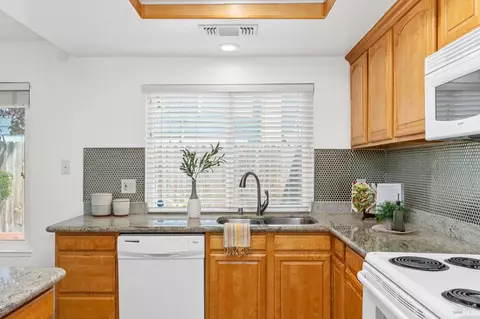 2978 Sunbird Dr, Fairfield, CA 94533 photo 10