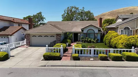 169 Farragut St, Hercules, CA 94547