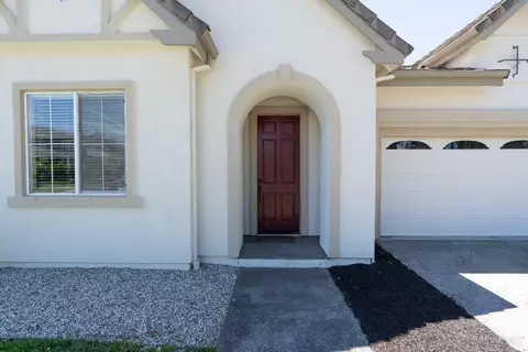 1168 Mitchell Ln, Windsor, CA 95492 photo 4