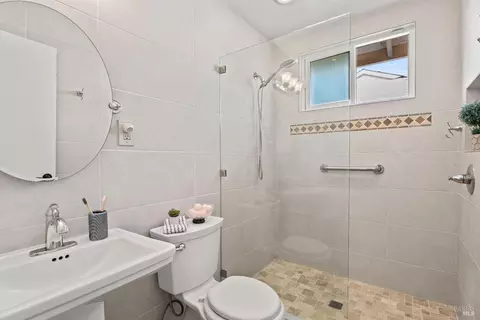 242 E Kentucky St, Fairfield, CA 94533 photo 35