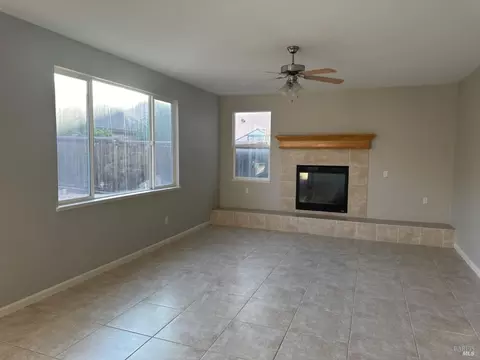 5115 Duren Cir, Fairfield, CA 94533 photo 9
