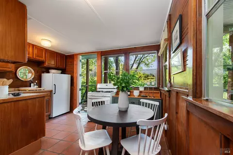 Dining - 21016 River Blvd, Monte Rio, CA 95462 photo 1 of 2