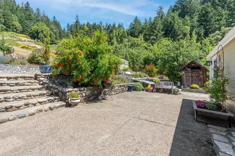 Undisclosed, Willits, CA 95490 photo 27
