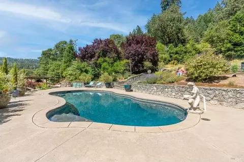 Undisclosed, Willits, CA 95490 photo 32