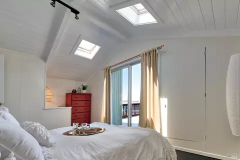19 E Pier, Sausalito, CA 94965 photo 9