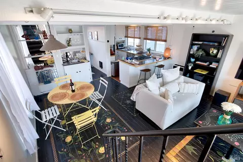 19 E Pier, Sausalito, CA 94965 photo 2