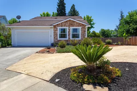1239 Caridad Ct, Rohnert Park, CA 94928
