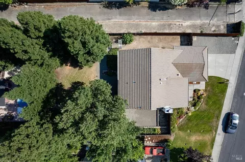 325 Alpine St, Vacaville, CA 95688 photo 43
