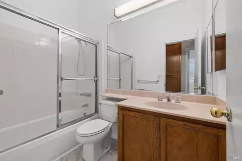 325 Alpine St, Vacaville, CA 95688 photo 28