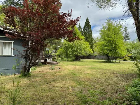 1350 Lakeside Dr, Laytonville, CA 95454