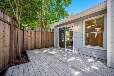 686 Leafhaven Ln, Windsor, CA 95492 photo 17