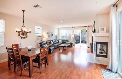 1412 Liverpool Way, Petaluma, CA 94954