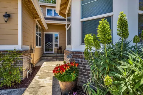 437 Riesling St, Cloverdale, CA 95425 photo 3