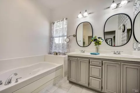 437 Riesling St, Cloverdale, CA 95425 photo 13