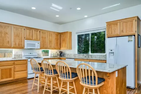 437 Riesling St, Cloverdale, CA 95425 photo 5