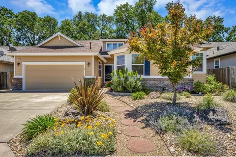437 Riesling St, Cloverdale, CA 95425