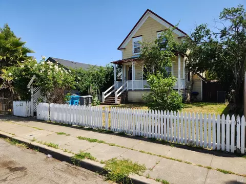 721 Indiana St, Vallejo, CA 94590 photo 2