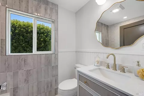 616 N Webster, Petaluma, CA 94952 photo 26