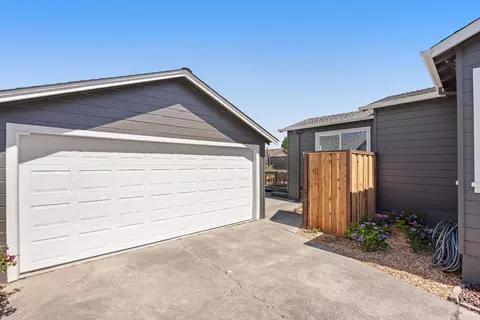 616 N Webster, Petaluma, CA 94952 photo 35
