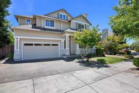 5778 Owls Nest Dr, Santa Rosa, CA 95409