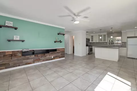 1001 Eisenhower St, Fairfield, CA 94533 photo 11