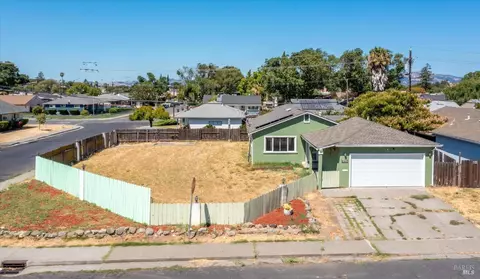 1001 Eisenhower St, Fairfield, CA 94533