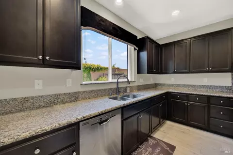 446-100 Aster St, Vacaville, CA 95688 photo 23