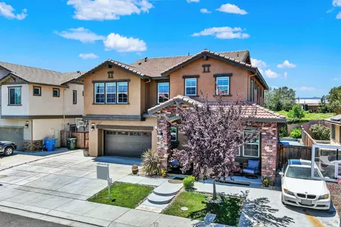 446-100 Aster St, Vacaville, CA 95688 photo 2