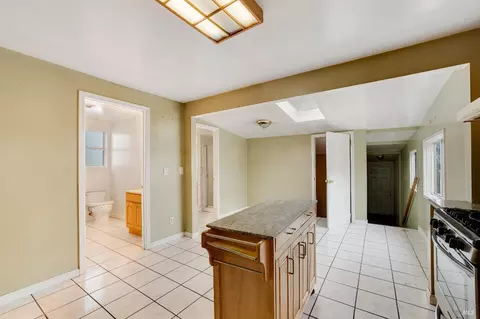 2032 E 22nd St, Oakland, CA 94606 photo 15