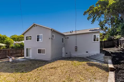 Exterior - 105 Gary Cir, Vallejo, CA 94591 photo 9 of 10