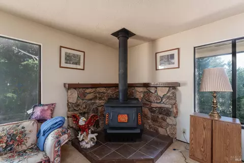 1593 Casteel Dr, Willits, CA 95490 photo 6