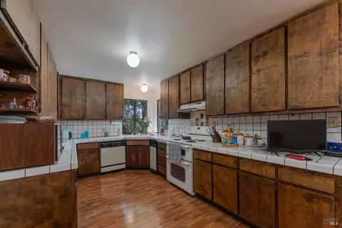 1593 Casteel Dr, Willits, CA 95490 photo 8