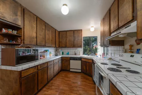 1593 Casteel Dr, Willits, CA 95490 photo 9