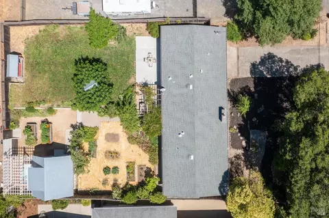 13630 Gibson St, Glen Ellen, CA 95442
