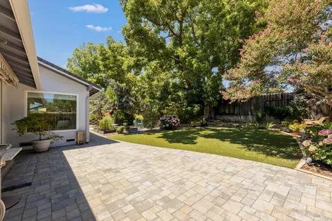 469 Oak View Dr, Vacaville, CA 95688 photo 27