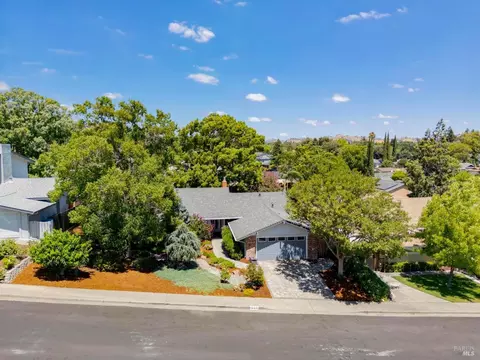 469 Oak View Dr, Vacaville, CA 95688 photo 31