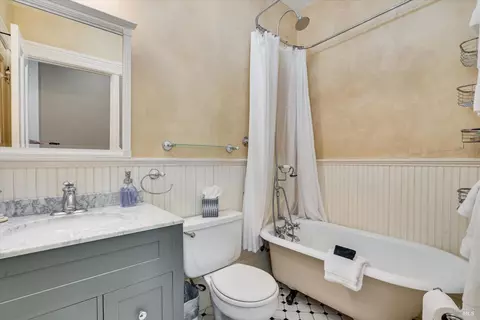 399 Brown St, Napa, CA 94559 photo 10